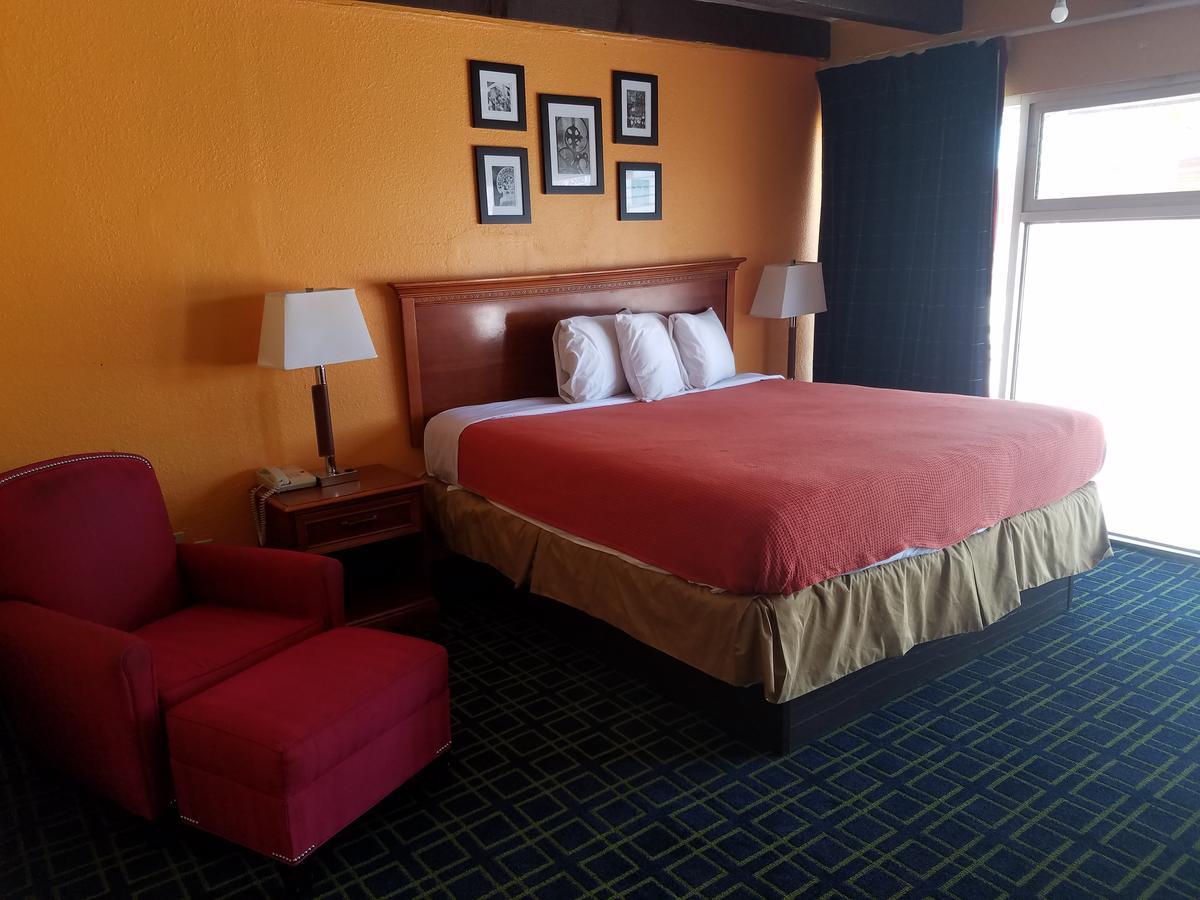 Glancy Motel Клінтон Екстер'єр фото